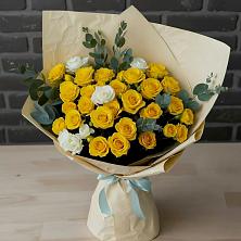 Букет цветов из:  Розы в Салехарде