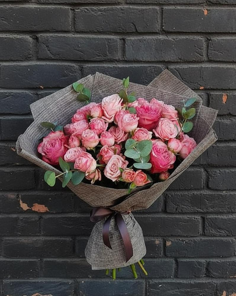 Букет цветов из: Розы в Салехарде