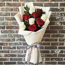 Букет цветов из:  Розы #REPLACE_PRED# Салехарде