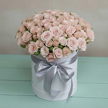 Цветочная композиция из Розы в шляпной коробке #REPLACE_PRED# Салехарде