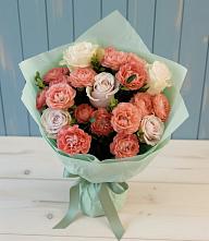 Букет цветов из:  Розы в Салехарде