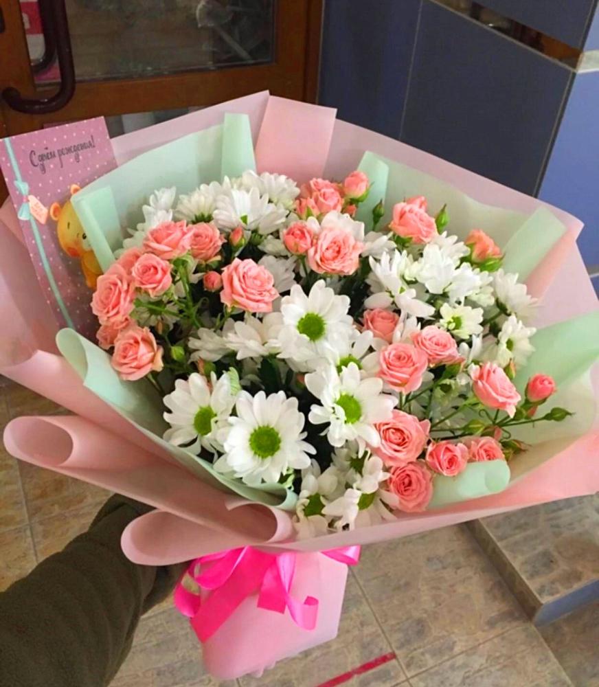 Букет цветов из: Розы и Хризантемы в Салехарде