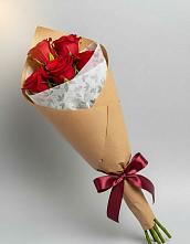 Букет цветов из:  Розы в Салехарде