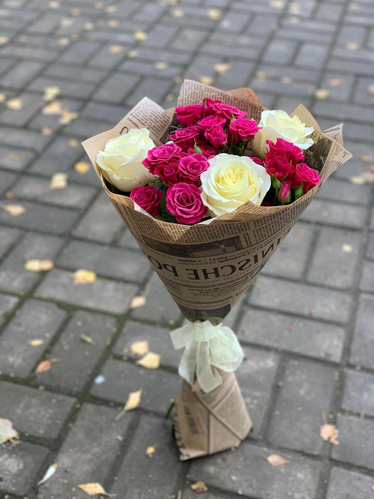 Букет цветов из: Розы в Салехарде