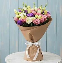 Букет цветов из:  Лизиантусы в Салехарде